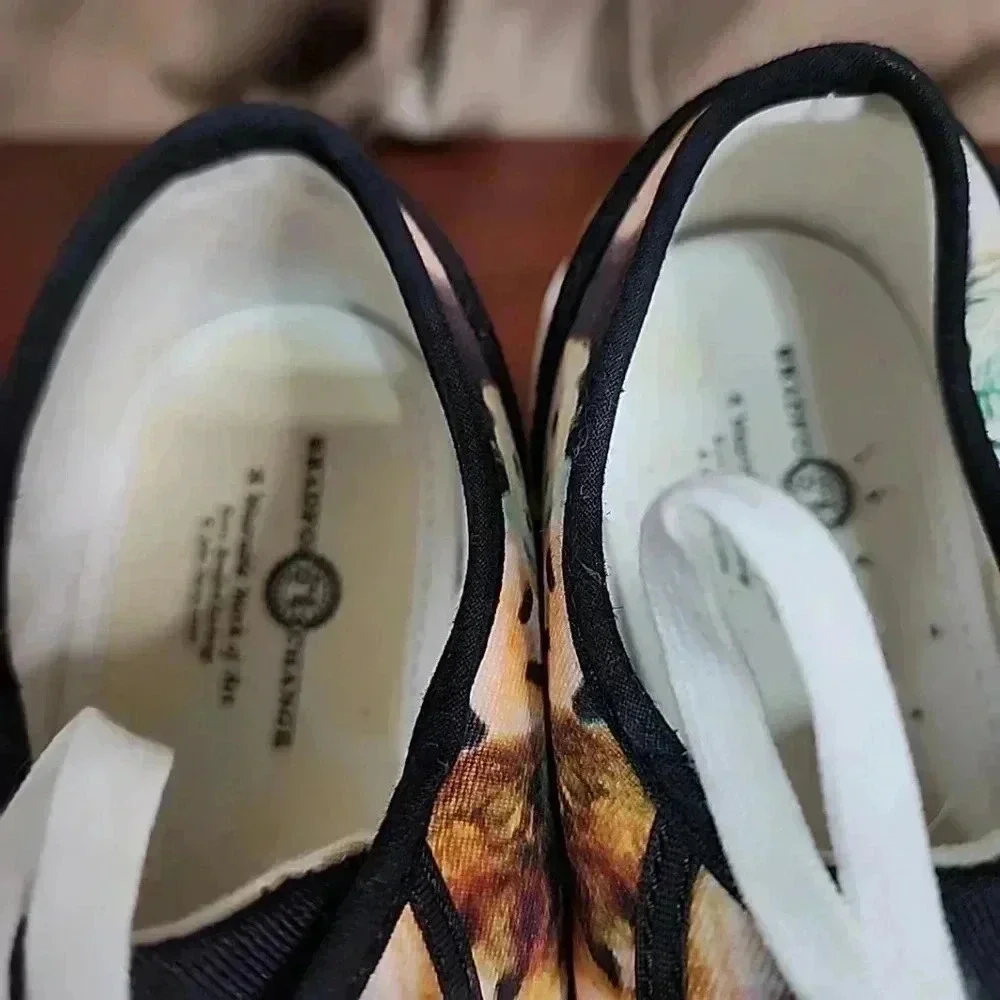 THE Bradford Exchange Animal Kingdom Canvas shoes. Size 8 - Picture 7 of 16